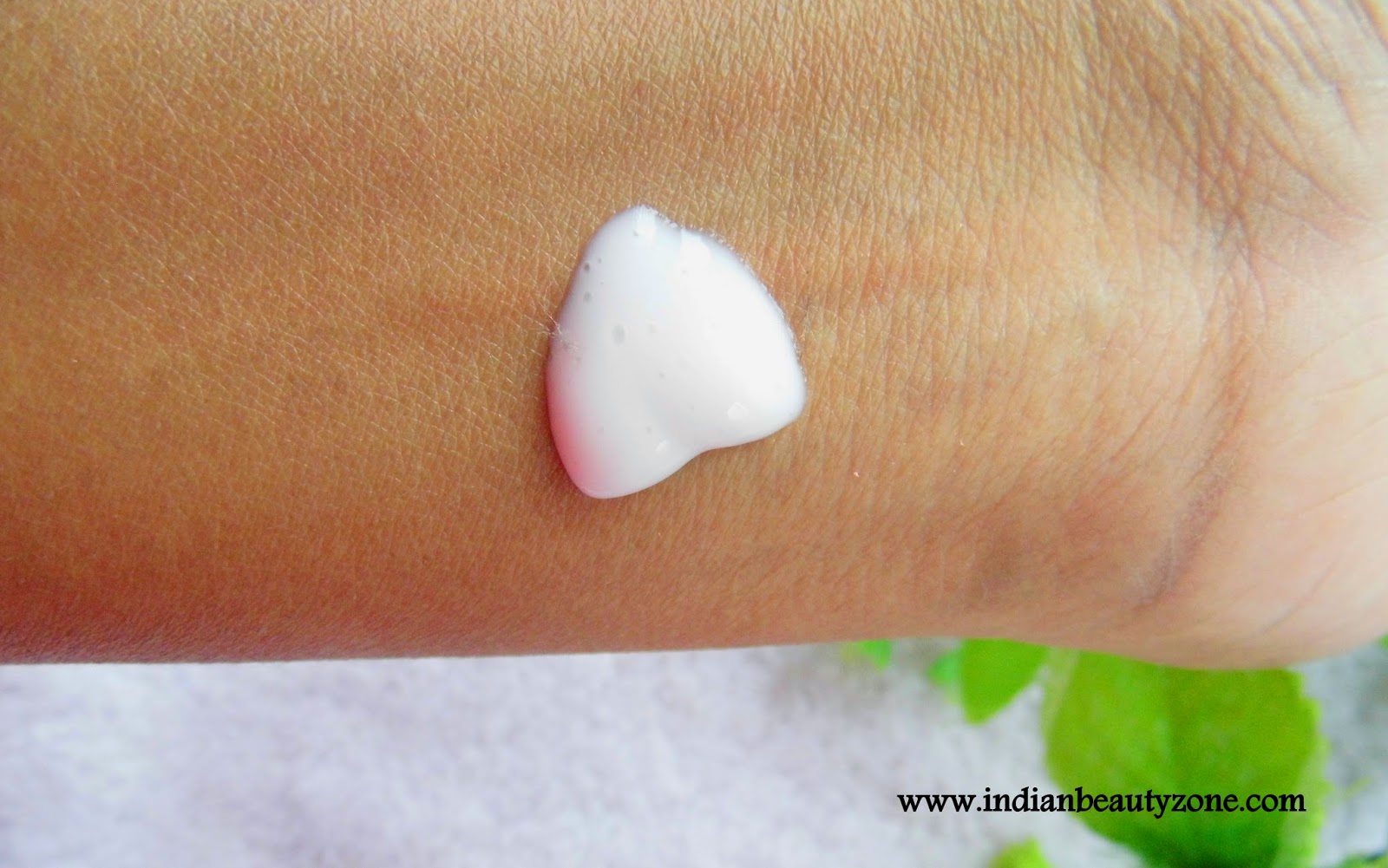 Indian Beauty Zone Aroma Magic Honey and Shea Butter Body Lotion Review