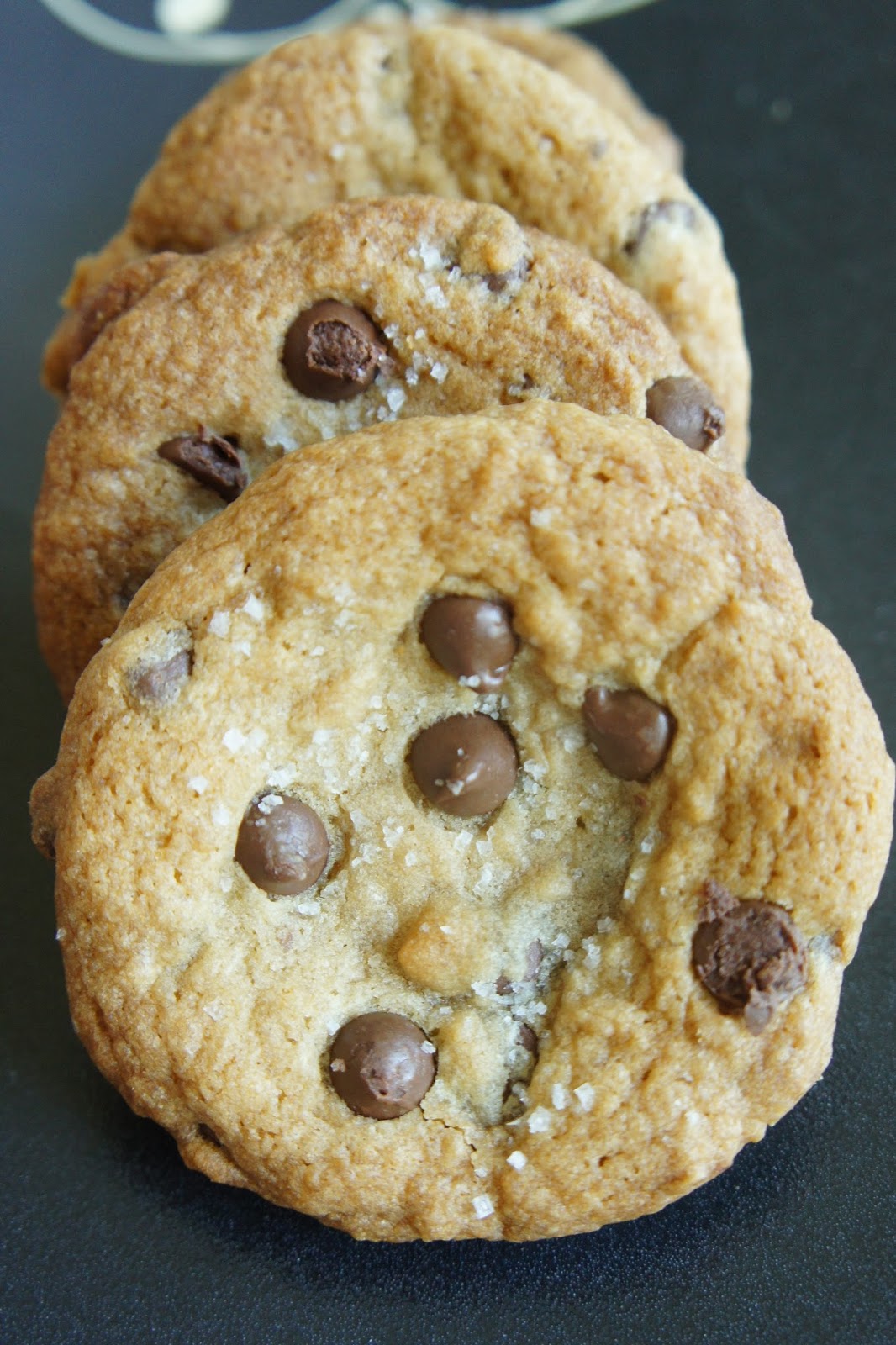 yums and loves Chocolate chip cookies in a Whoopie Pie Pan