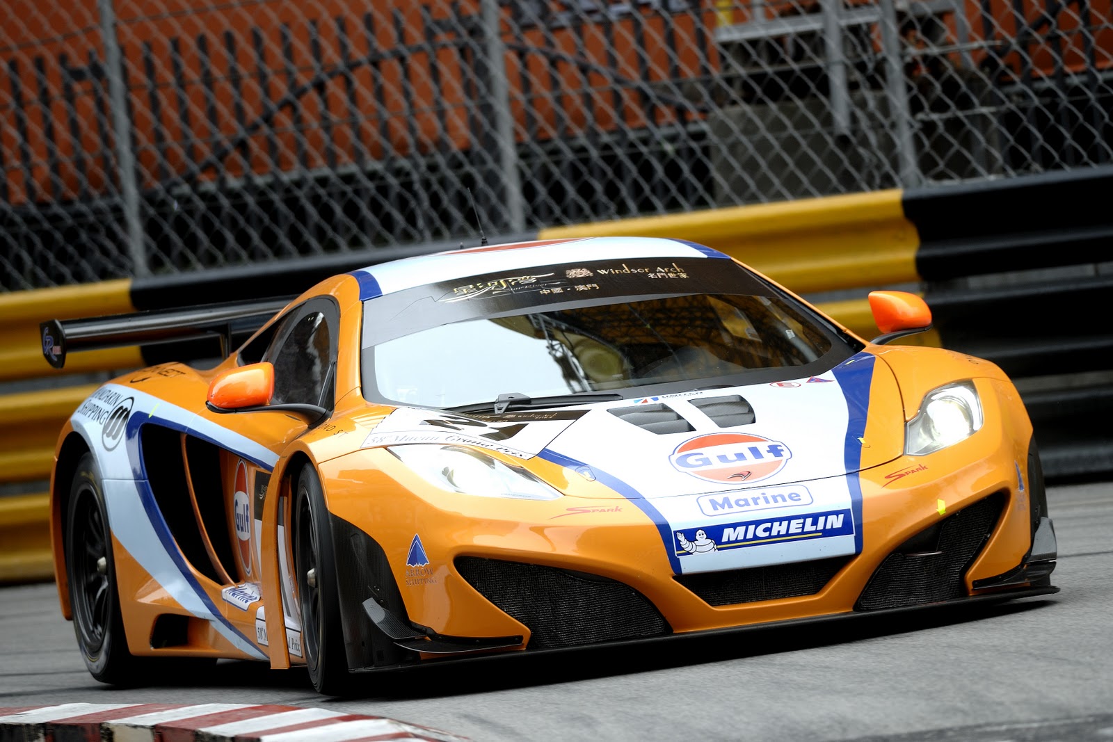 FIA GT News Unveiled The United Autosports McLaren in Live Action At Autosports International Show