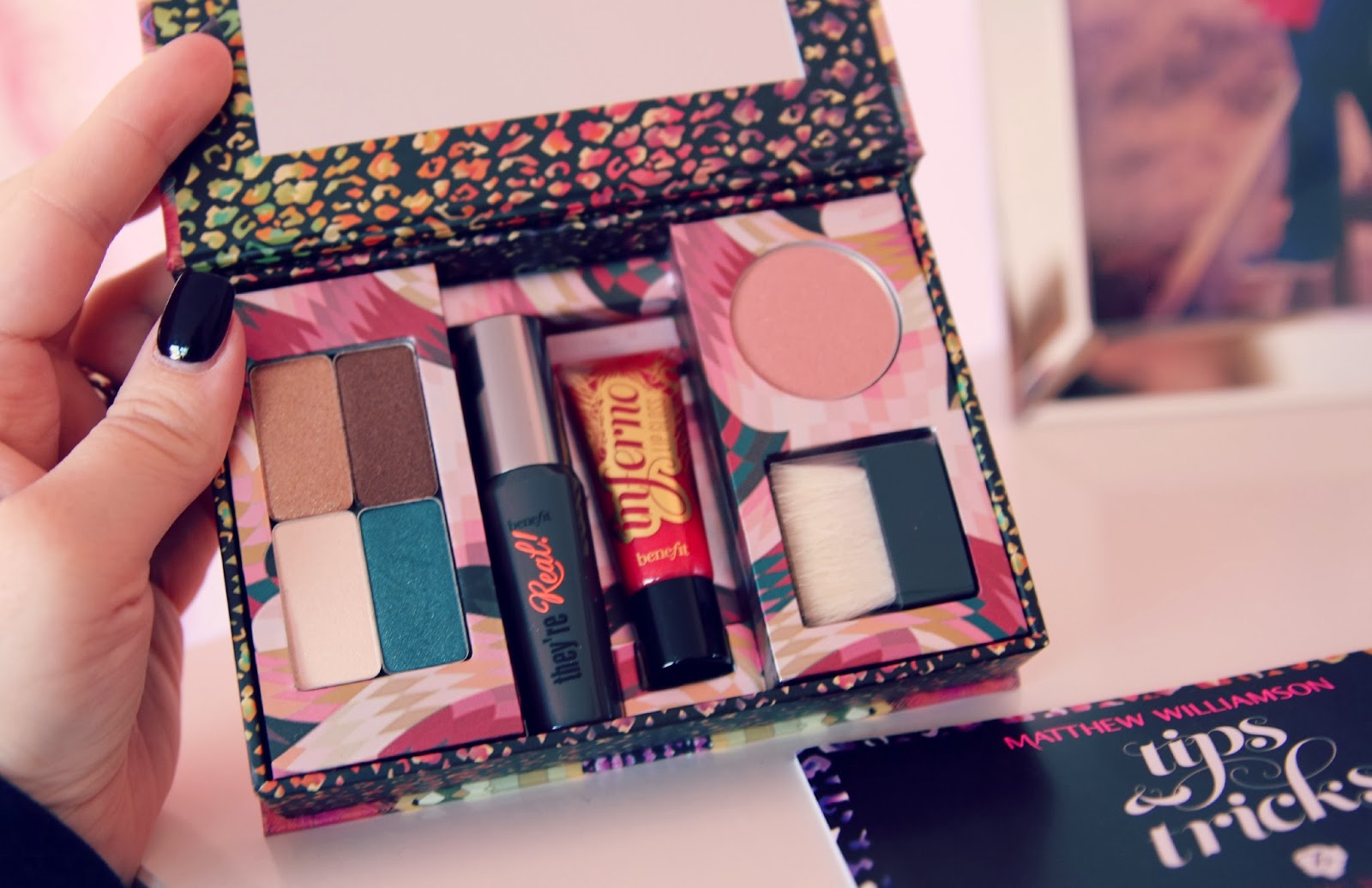 ***sprinkle of glitter*** || beauty <em><strong>Sprinkle Of Glitter</strong></em> || Beauty | Baby | Lifestyle | UK: November 2013