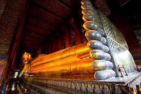 Huge Reclining Buddha in Wat Pho