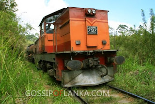 Man commits suicide by jumping in front of train Man commits suicide by jumping in front of train