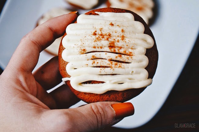 Holiday Gingerbread cookie recipe - christmas cookies Holiday Gingerbread cookie recipe - christmas cookies