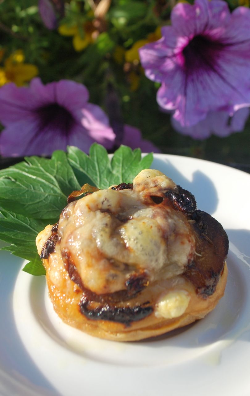 Scrumpdillyicious Caramelized Onion, Mushroom & Gruyere Tartlets