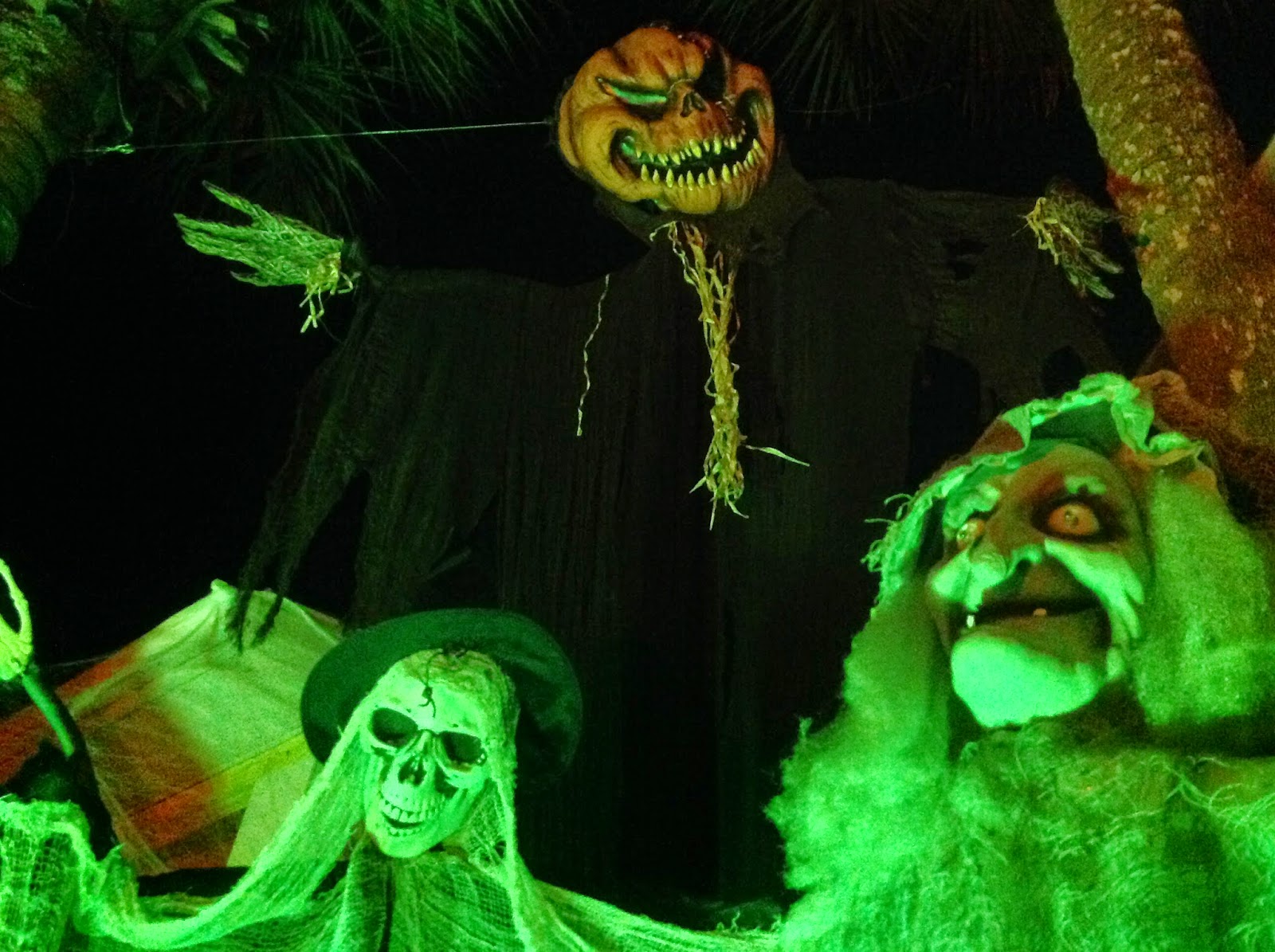 Staying Scared Blog Get Your Horror On This wicked little holiday