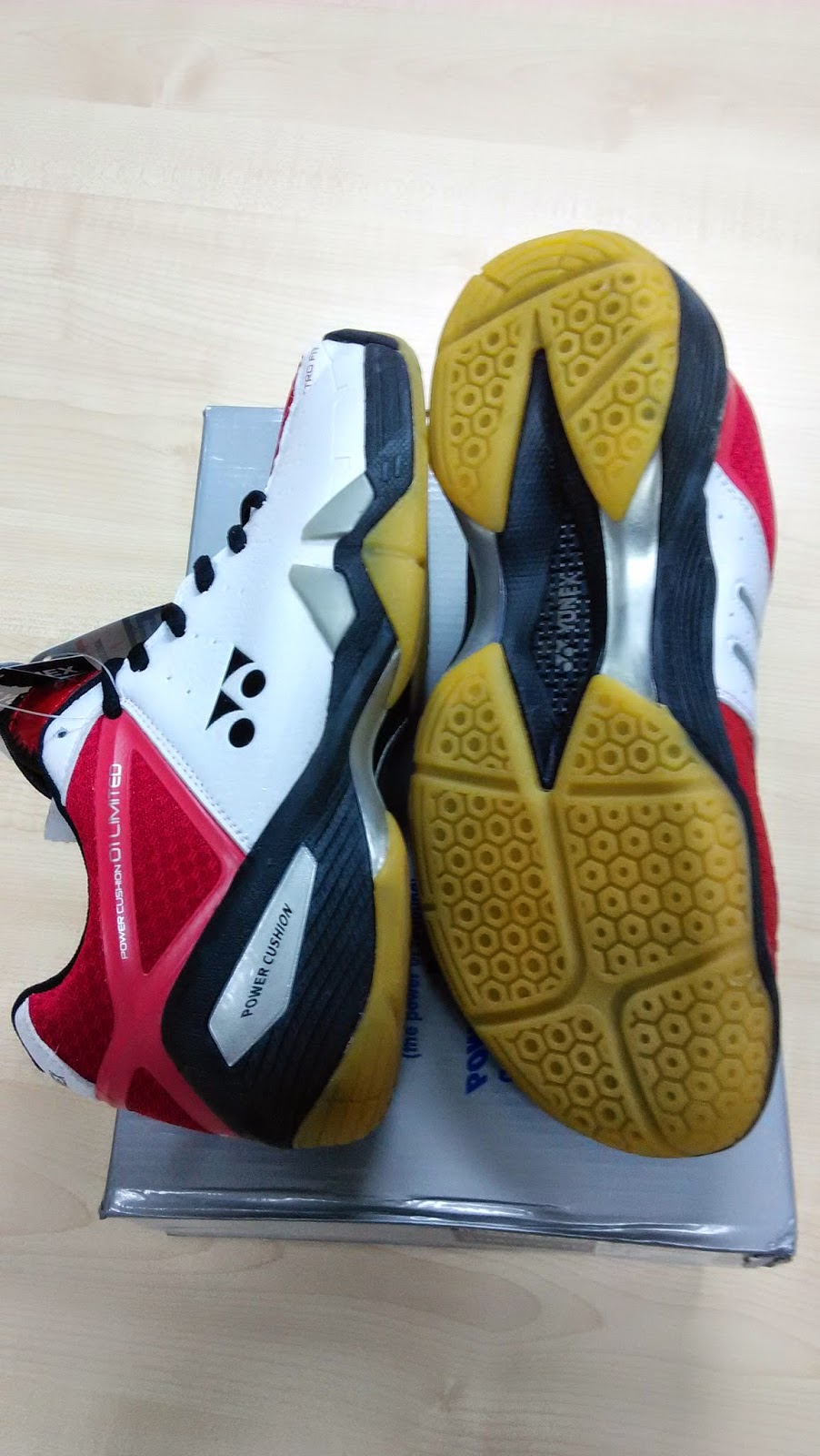 badminton accessories and bag racket murah for sale badminton accessories and bag racket murah for sale