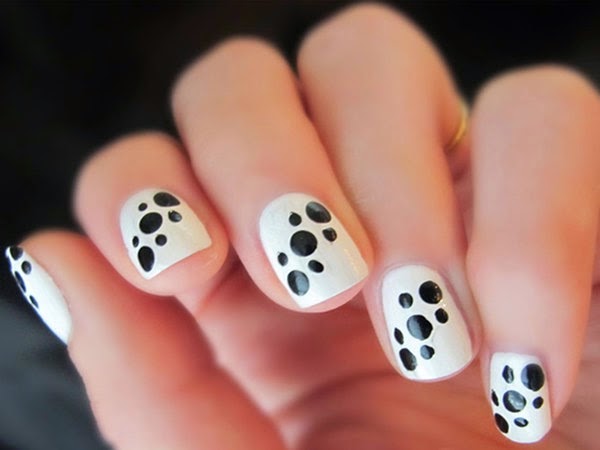 most beautiful black and white nail art designs