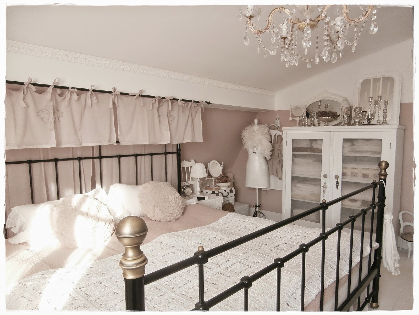 Shabby landhaus: vorher nachher....schlafzimmer......