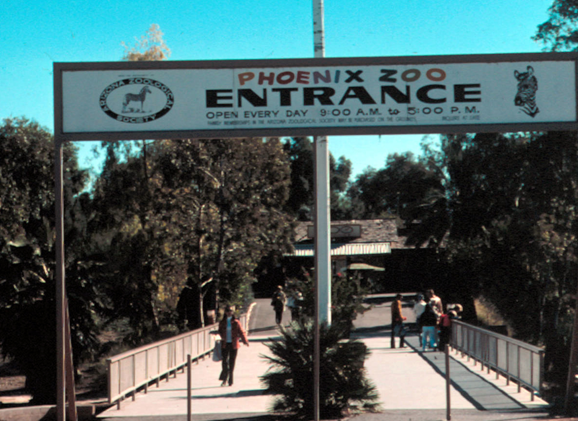 Phoenix Zoo entrance (1970s) VINTAGE PHOENIX