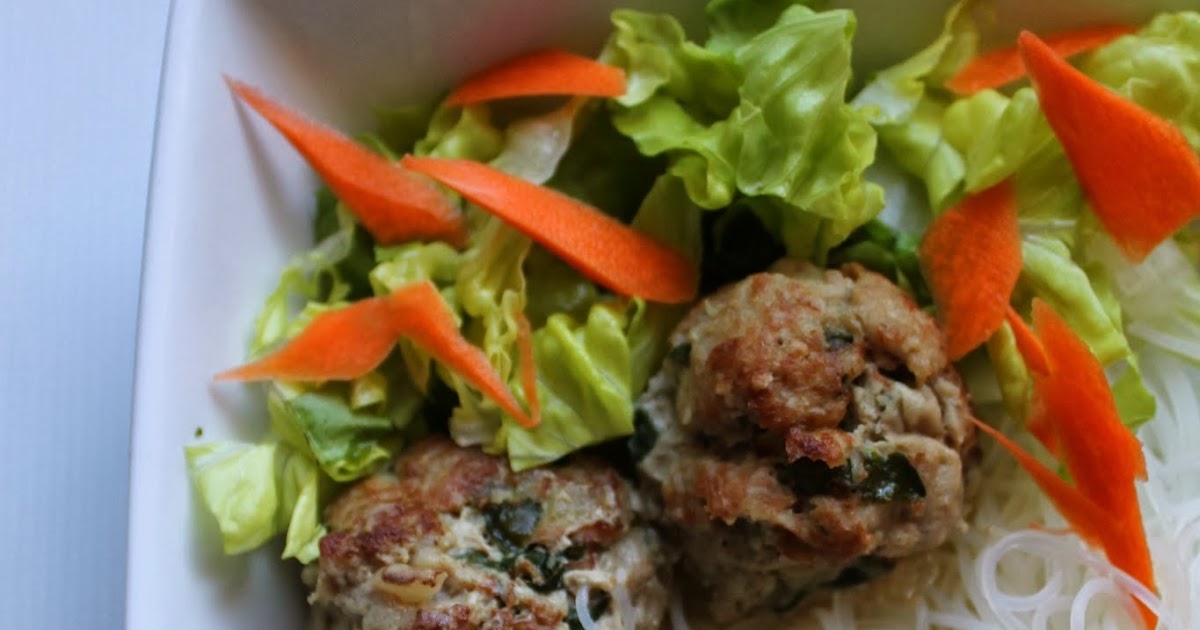 Cook and Craft Me Crazy Rice Noodle & Turkey Meatball Bowl