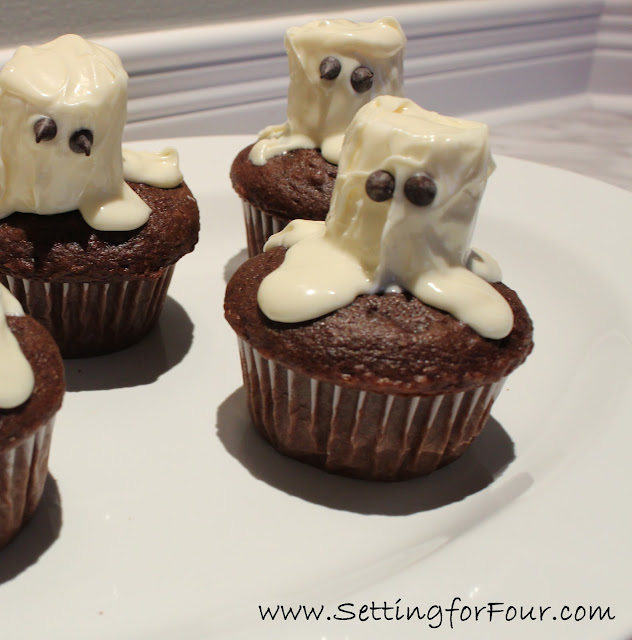 Friendly Ghost Cupcakes from Setting for Four #Halloween #Cupcake #Recipe #Chocolate