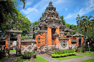 Toko Distributor Green World di Denpasar