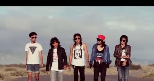 Chord Gitar Chord Khord Gitar Lagu Jamphe Johnson Besi Tua Scooter Holiday