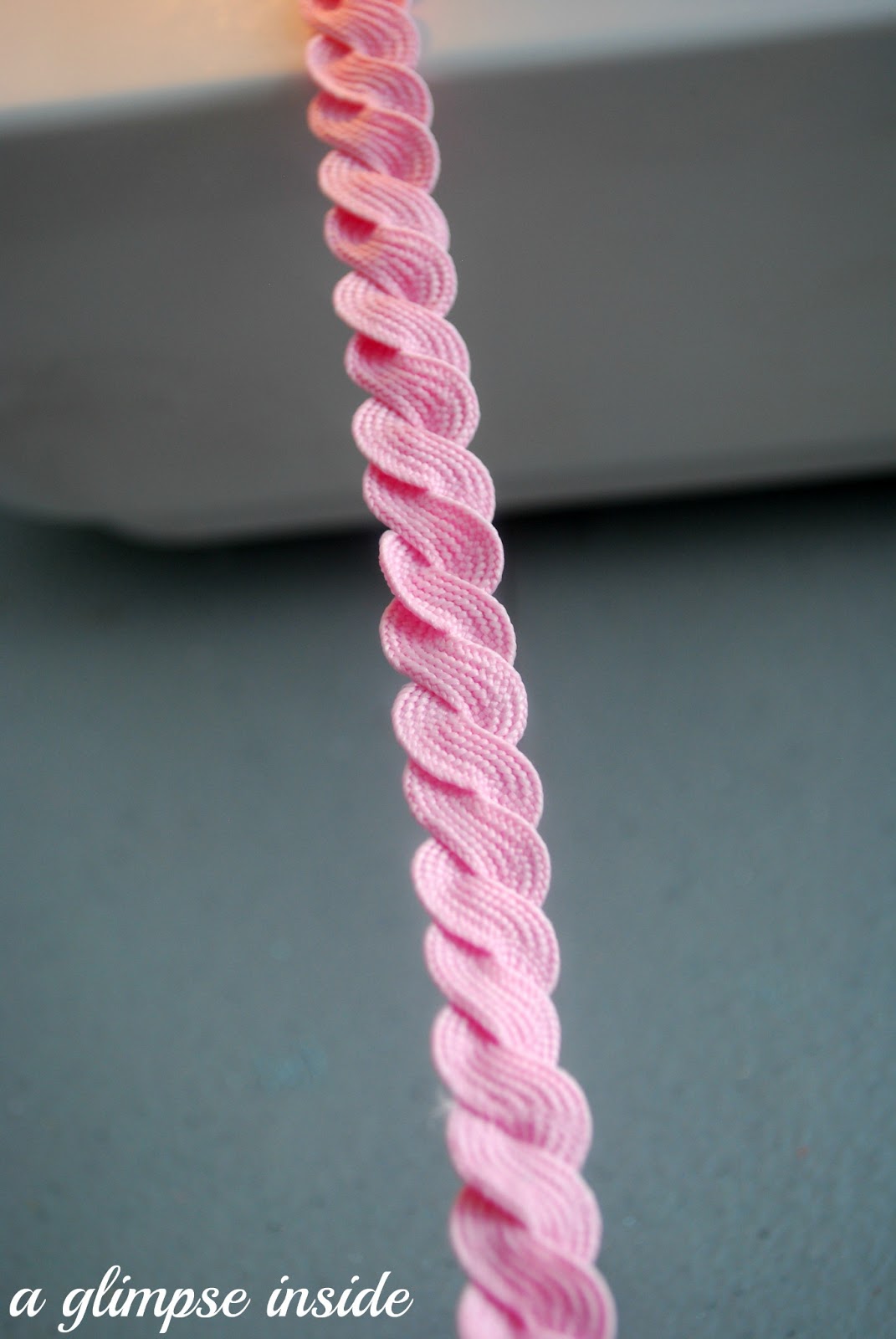 A Glimpse Inside Ric Rac Flower Tutorial