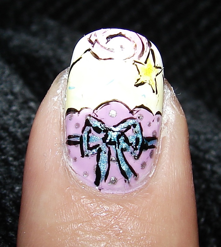 cupcake nail art idea-8 cupcake nail art idea-8