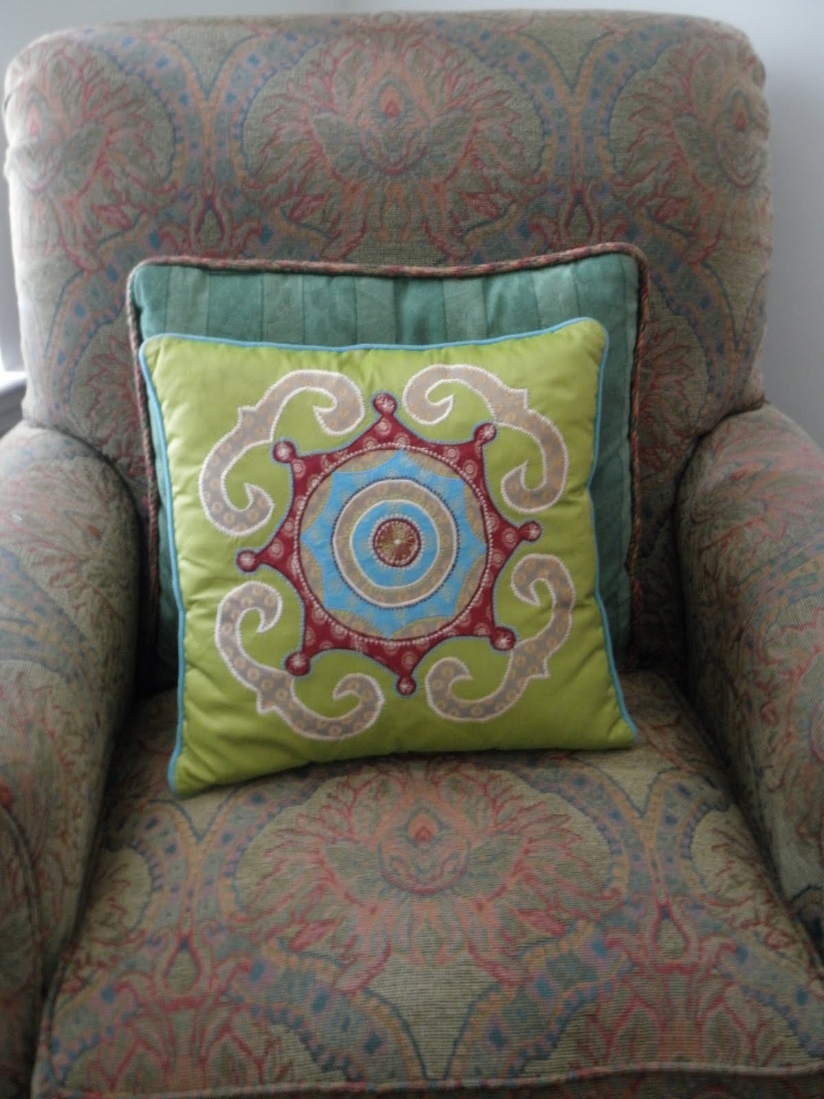 Living a beautifully blessed life The Howto's of Throw Pillows {for