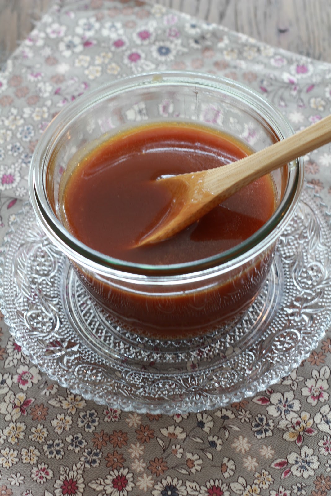 On Dine chez Nanou Caramel inratable express en 5 minutes au micro