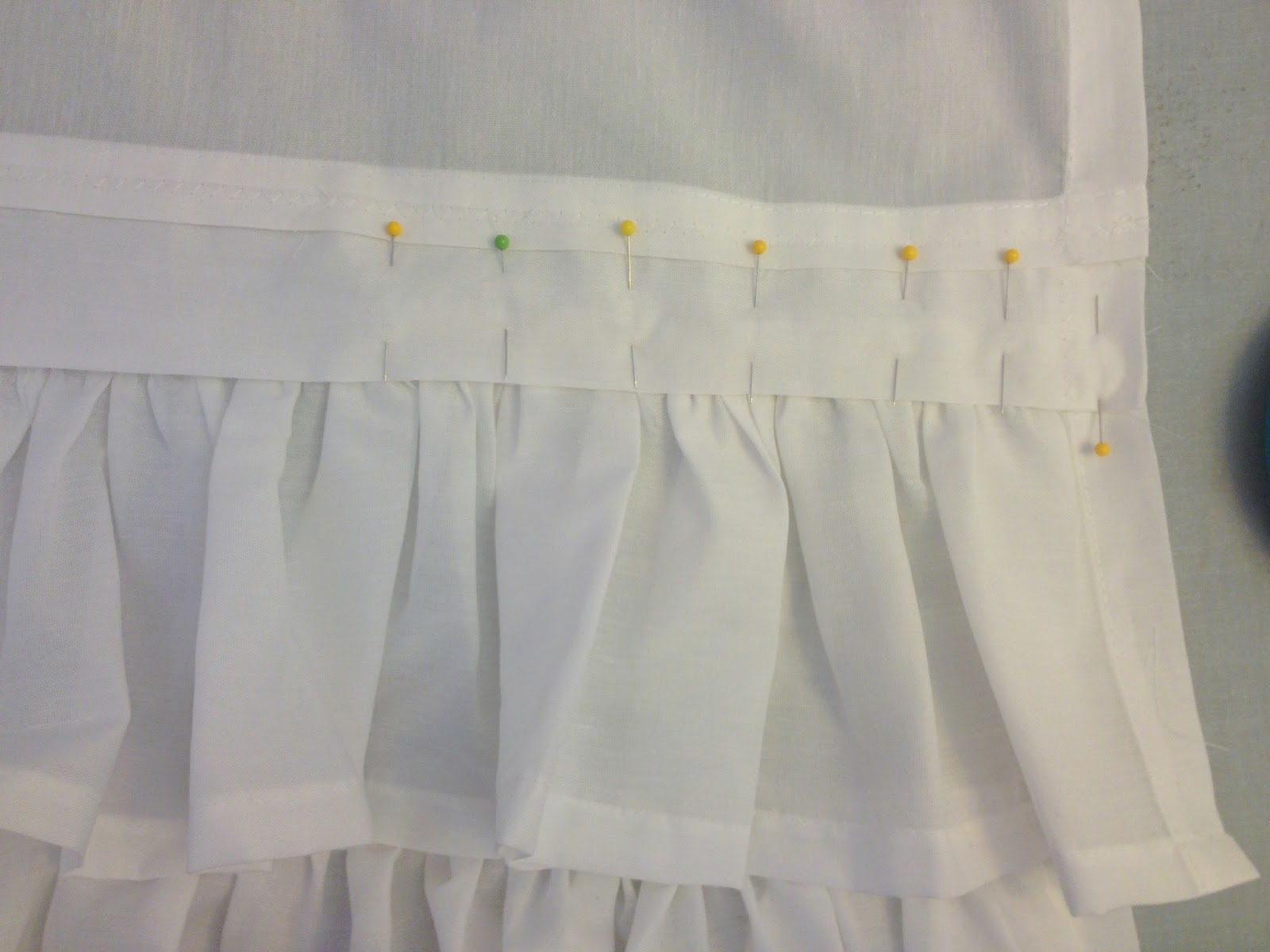 make bake and love DIY Ruffled Crib Skirt