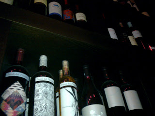 Versi di Rosso, amazing selection of italian wine with super friendly managers!