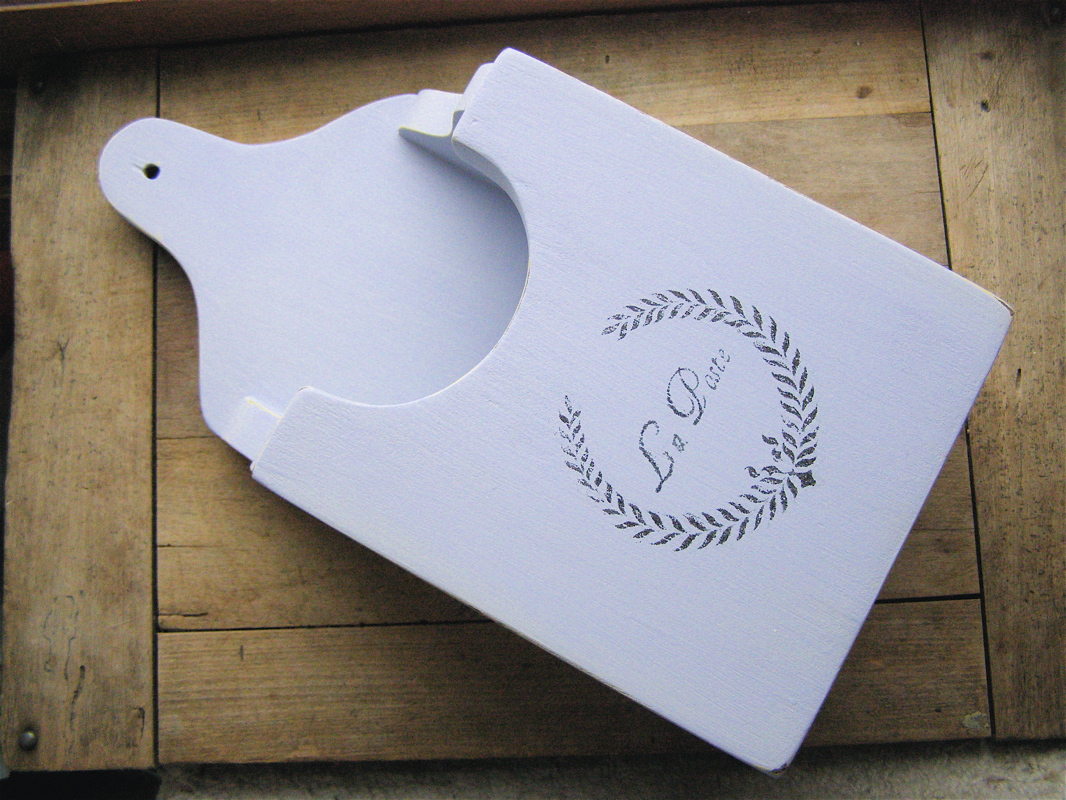 Junky Vagabond Freezer Paper Transfer/Homemade Chalk Paint Tutorial