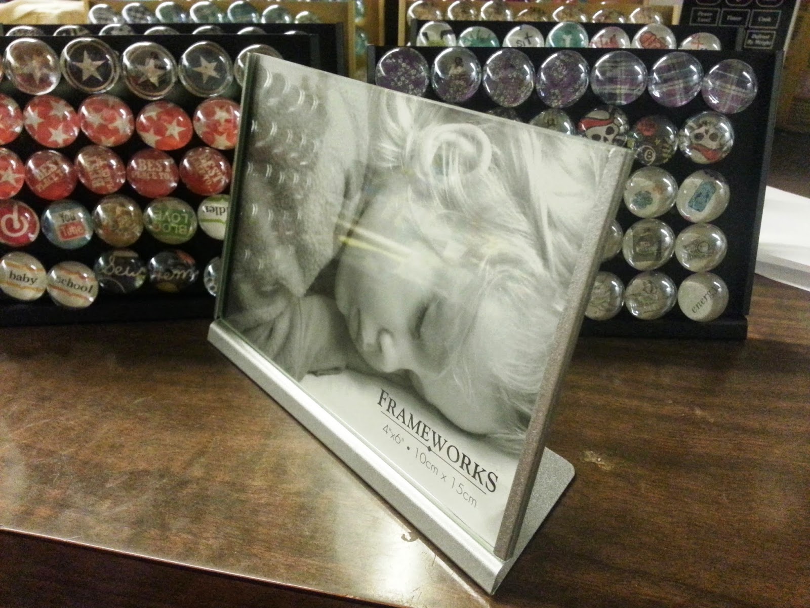 LeilaBel Anne Displaying the dollar store way