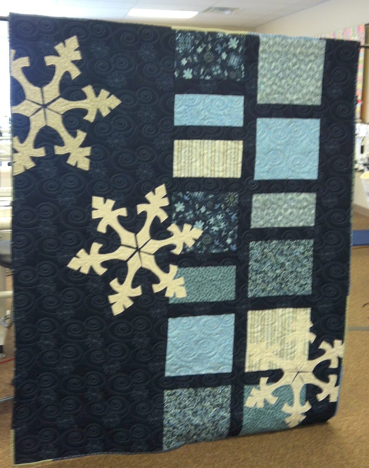 Quilting Together: Snowflake Quilt