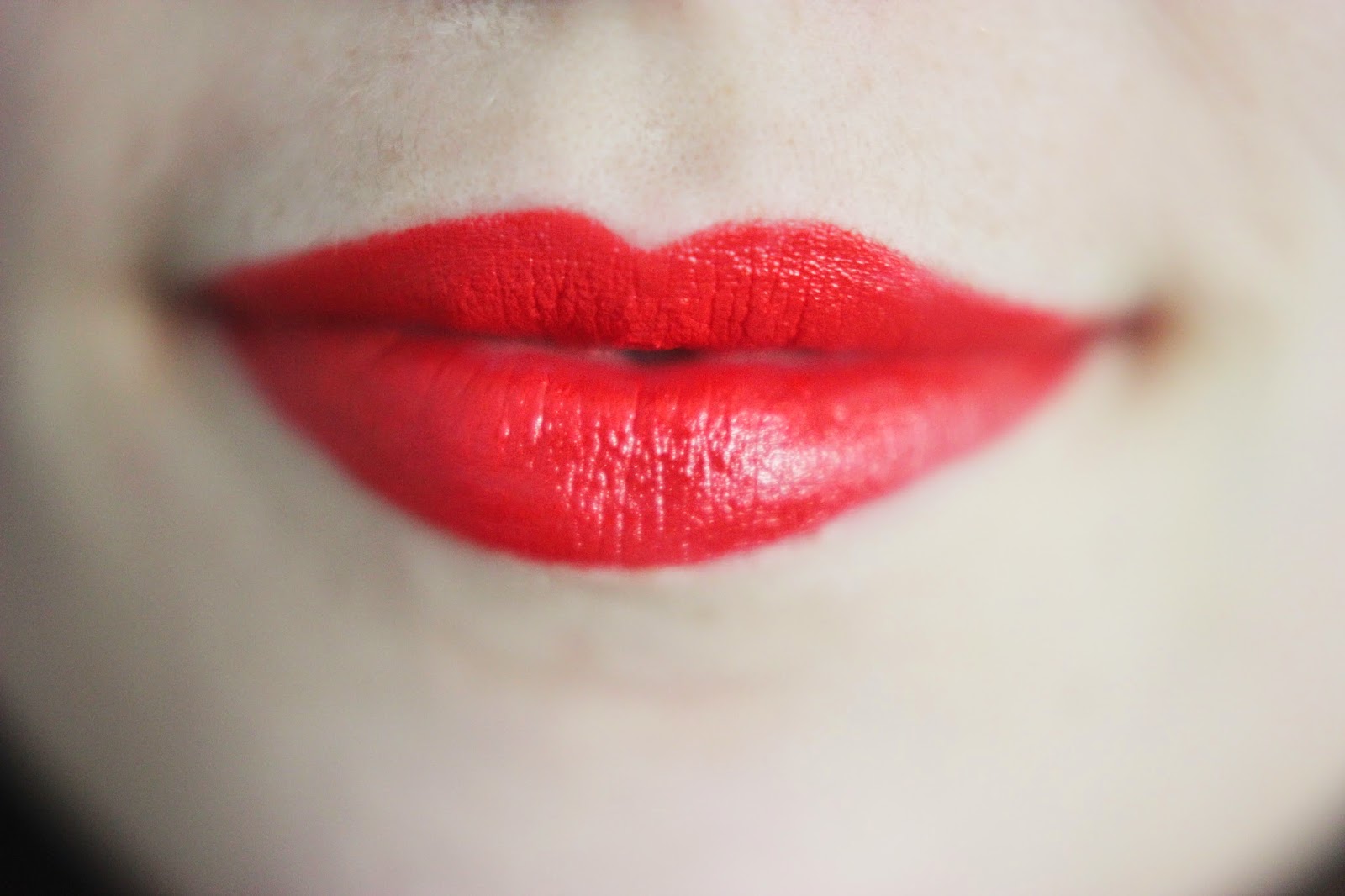 Lowbudget vs. Expensive Rode lipstick The Budget Life