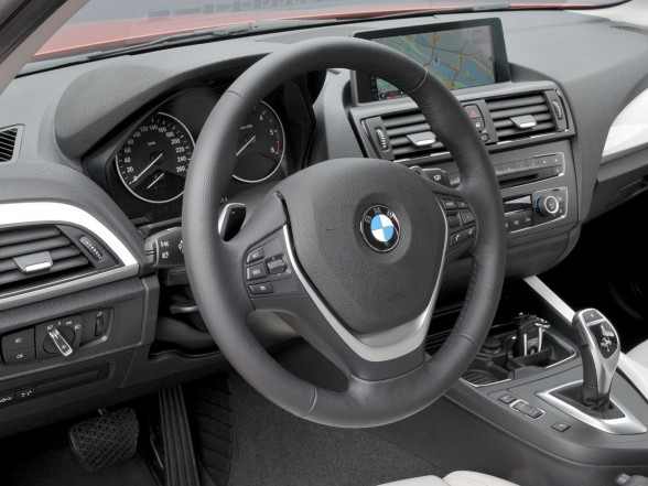 12 Bmw 1 Series Sport Line And Urban Line Car Preview By 3mbil Cars