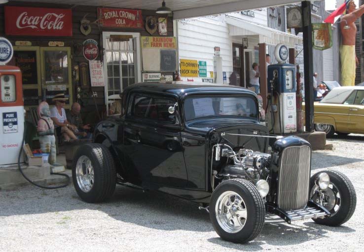 Hendersonville Antique Car Club Rides Again