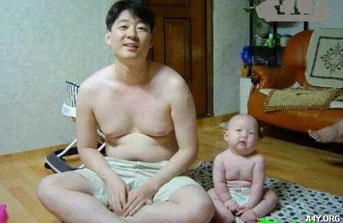Chùm tranh ảnh họa thơ vui, hài hước về các bé - hình 4 Chùm tranh ảnh họa thơ vui, hài hước về các bé - hình 4