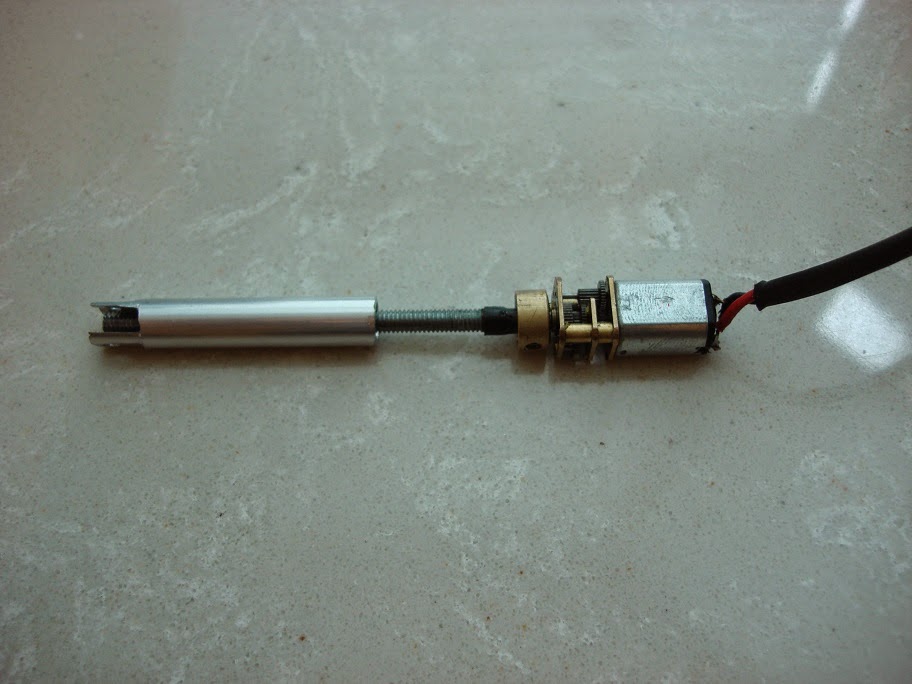 bruder cat delta loader