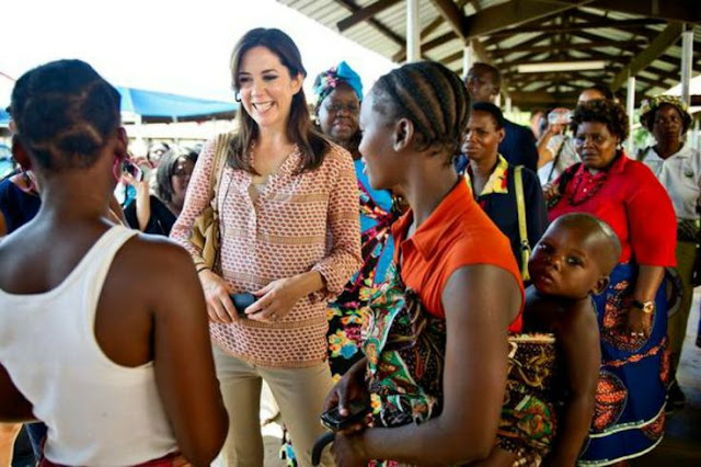 Crown Princess Mary in Heartmade Crown Princess Mary in Heartmade