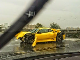 Ferrari Kuning Langgar Pembahagi Jalan, Zizan Razak Selamat, info, terkini, hiburan, sensasi, zizan razak
