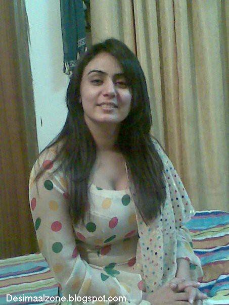 beautiful girl fuckedfucked vedio gif sexy girl on girl pussy eating