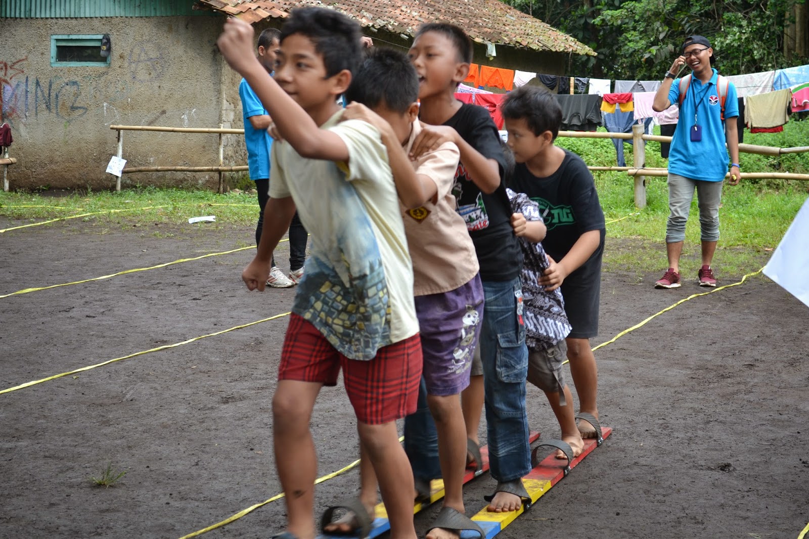 pendidikan: Permainan Tradisional Indonesia (Kampung Wisata Cilimus