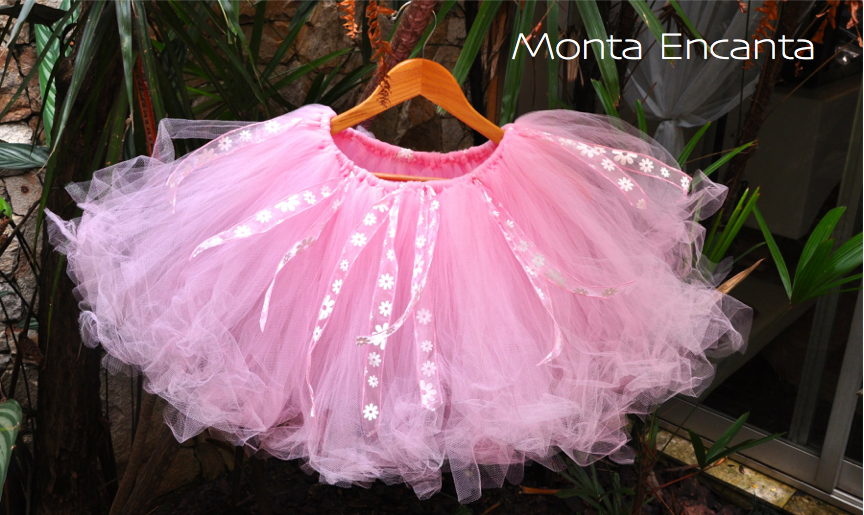 saia de tiras de tule