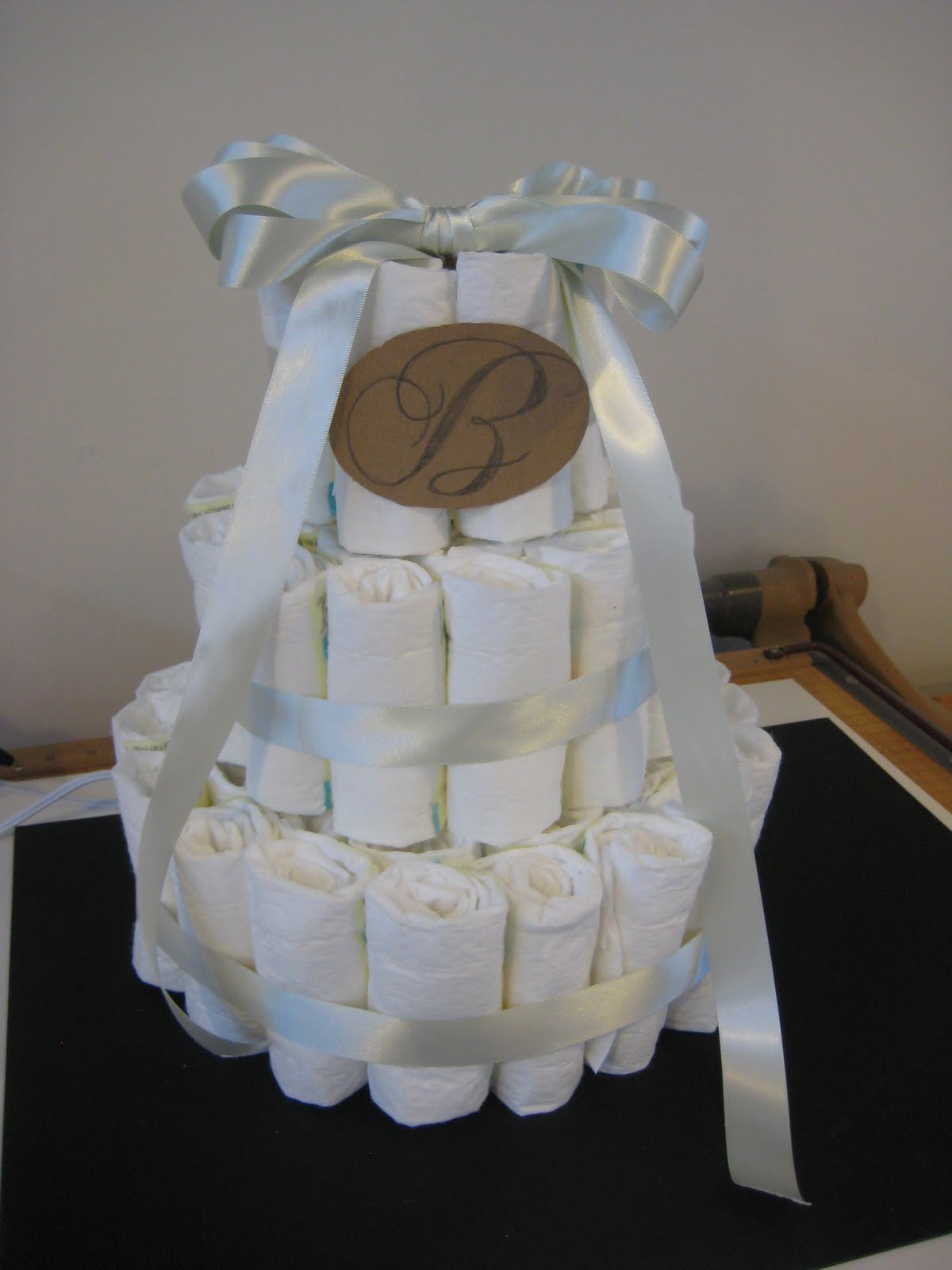here we go: DIY: diaper cake