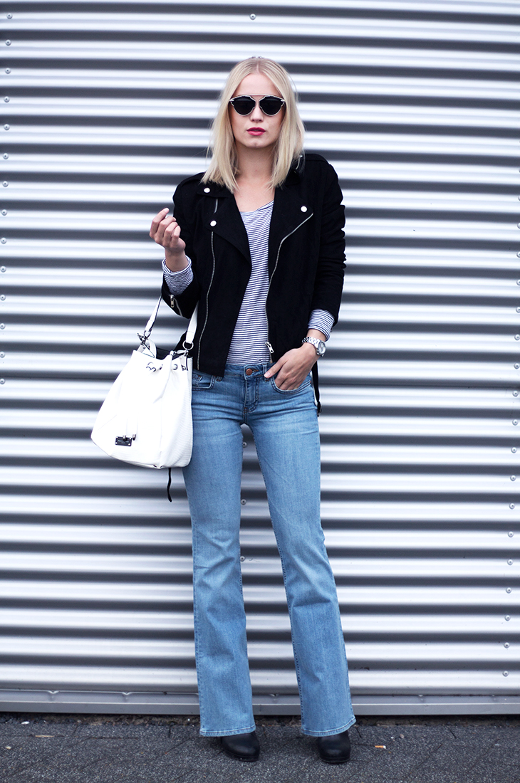 Fashion Attacks flared jeans outfit ootd Fashion Attacks flared jeans outfit ootd