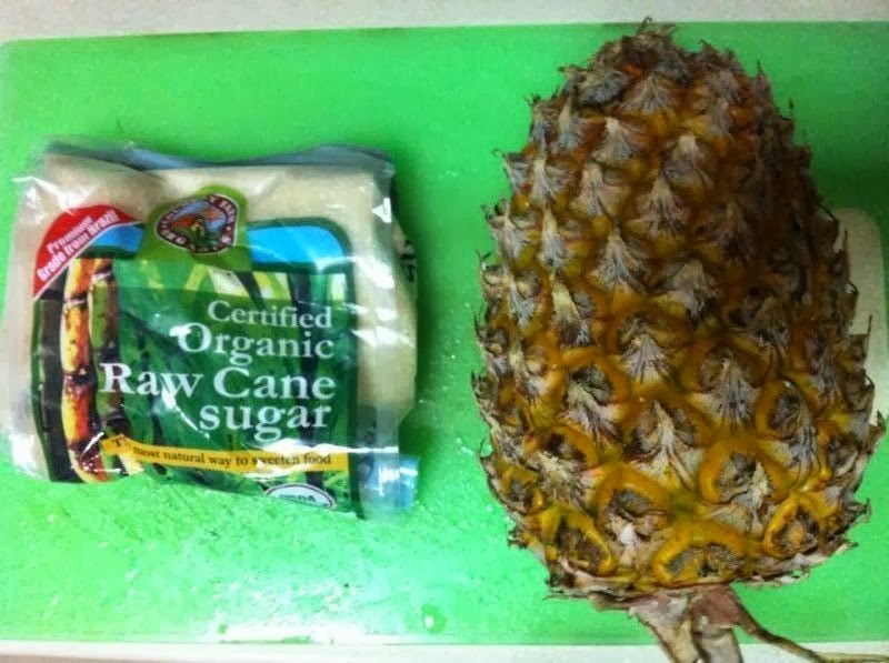EVERGREEN LOVE Homemade Japanese Pineapple Enzyme