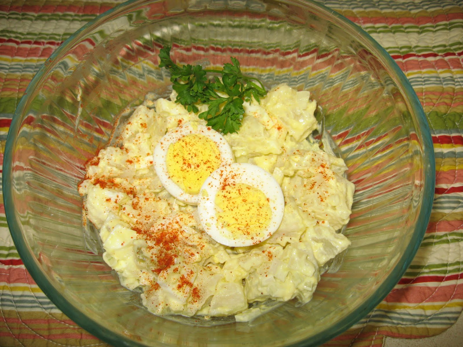 The Iowa Housewife Mama's Potato Salad