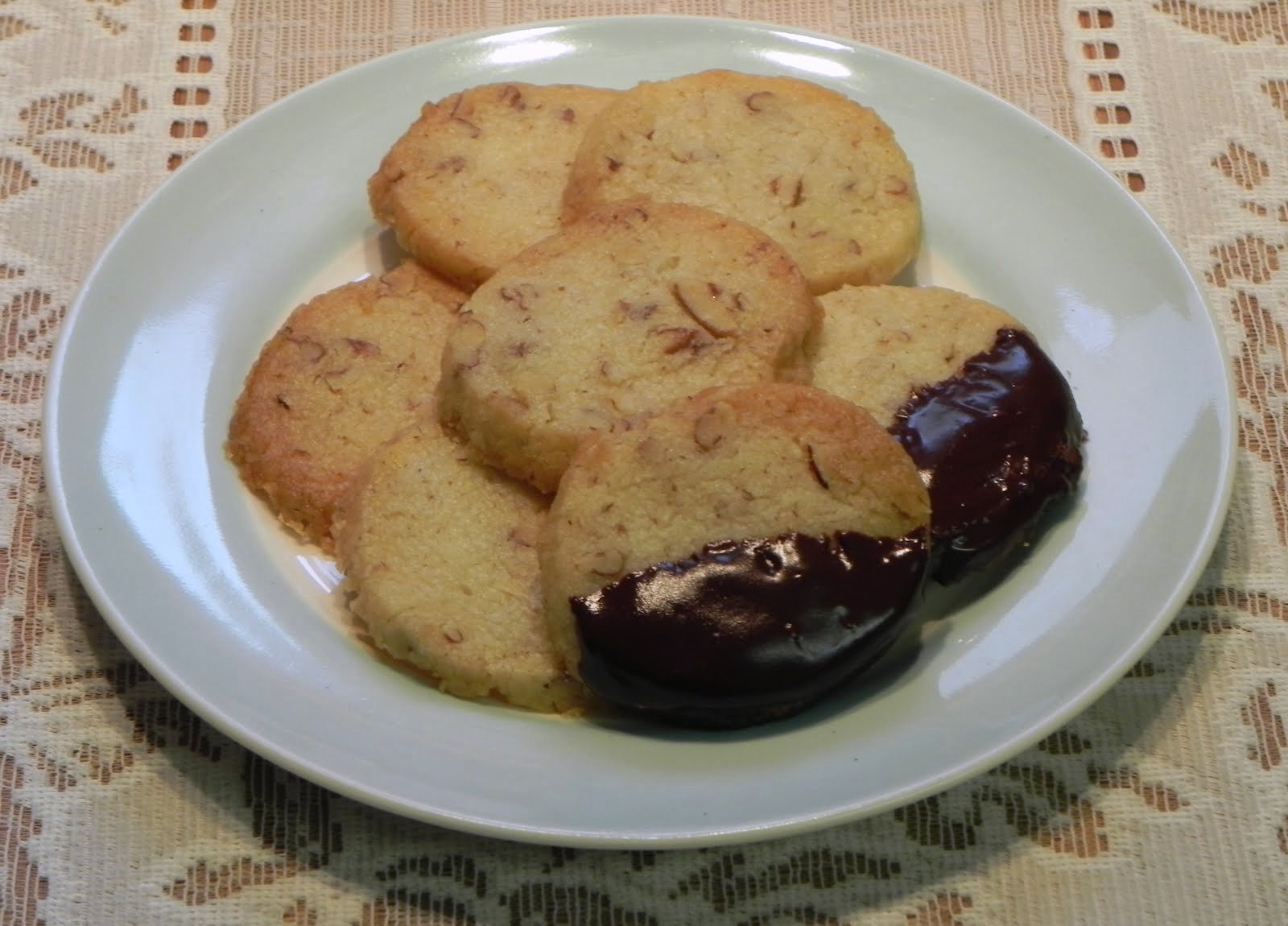 The Iowa Housewife Swedish Butter Cookies