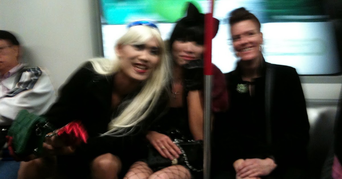 Life in Hong Kong Drag Queens, Pole Dancing and Eyelashes...