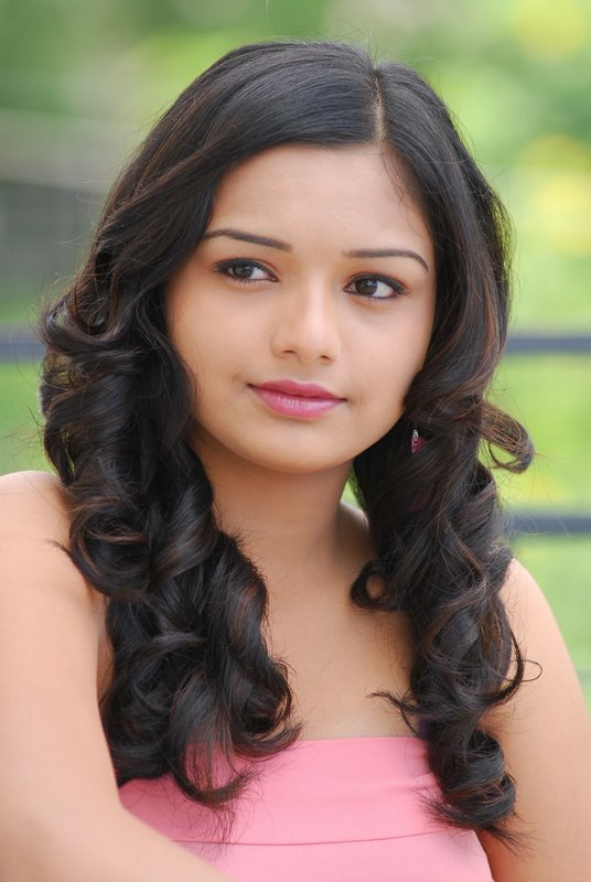 Tamil Actress Yamini Photos536 Tamil Actress Yamini Photos536