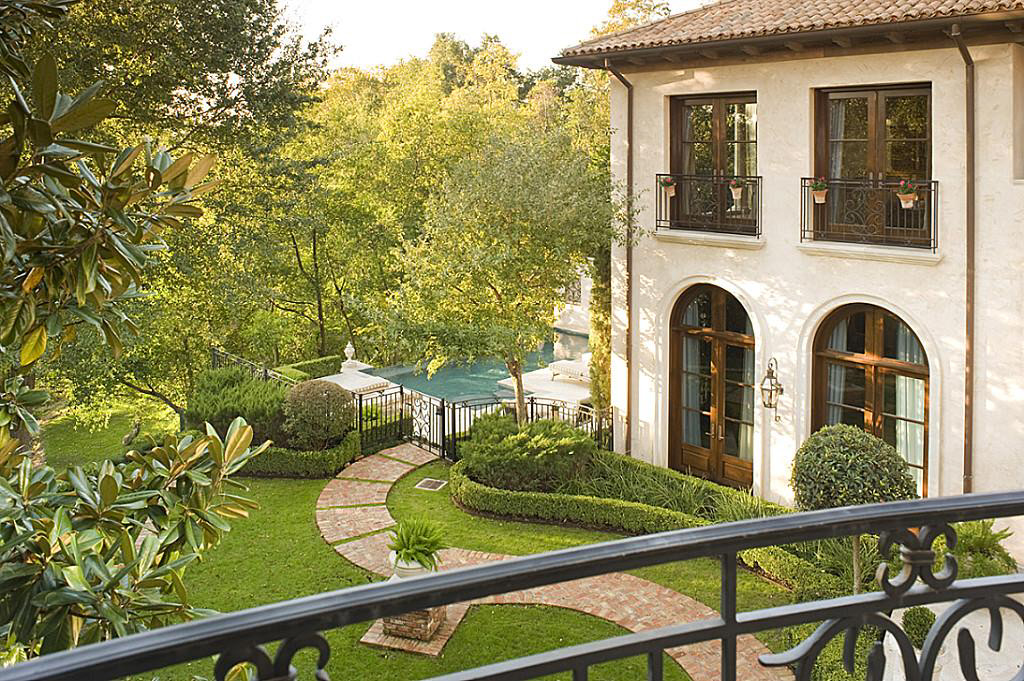 Mediterranean Home In The Memorial Park Section Of Houston, TX Luxury