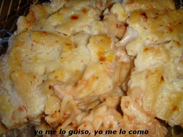 [MACARONES+GRATINADOS+CON+BECHAMEL.JPG]