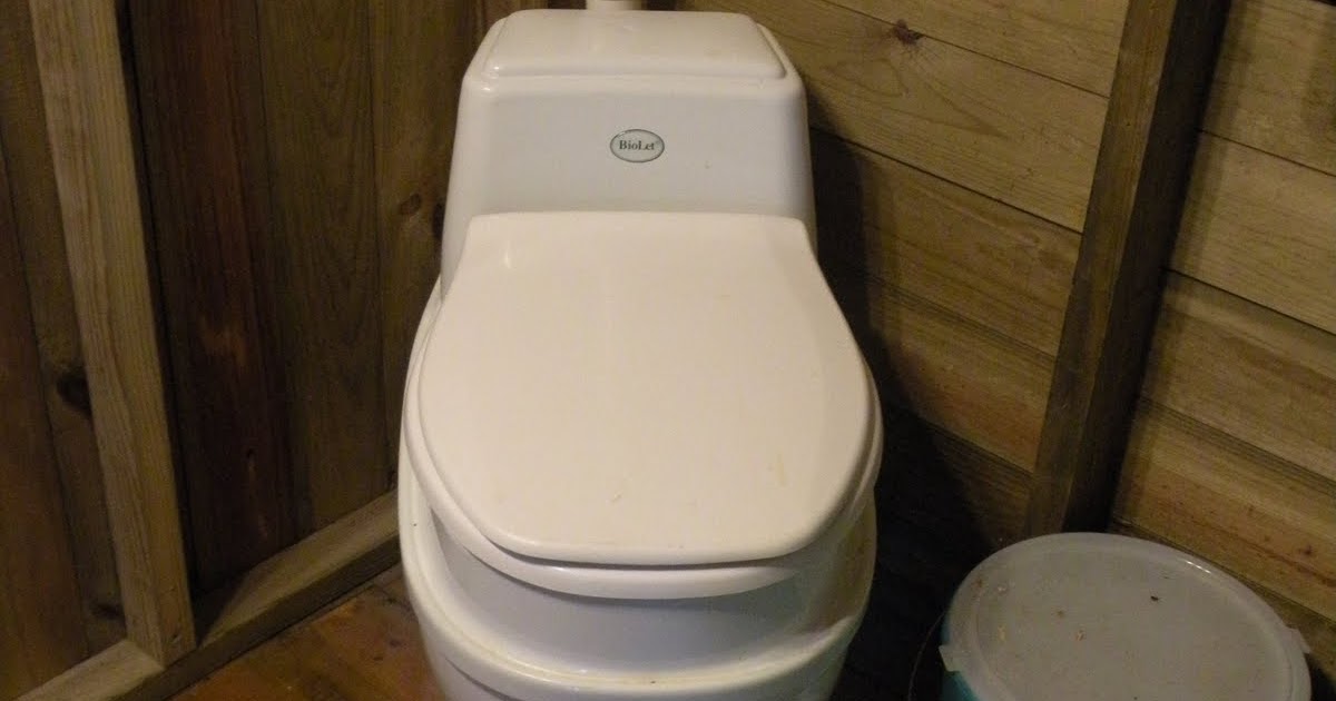 Dreamer Farm Belize Offgrid challengetoilet