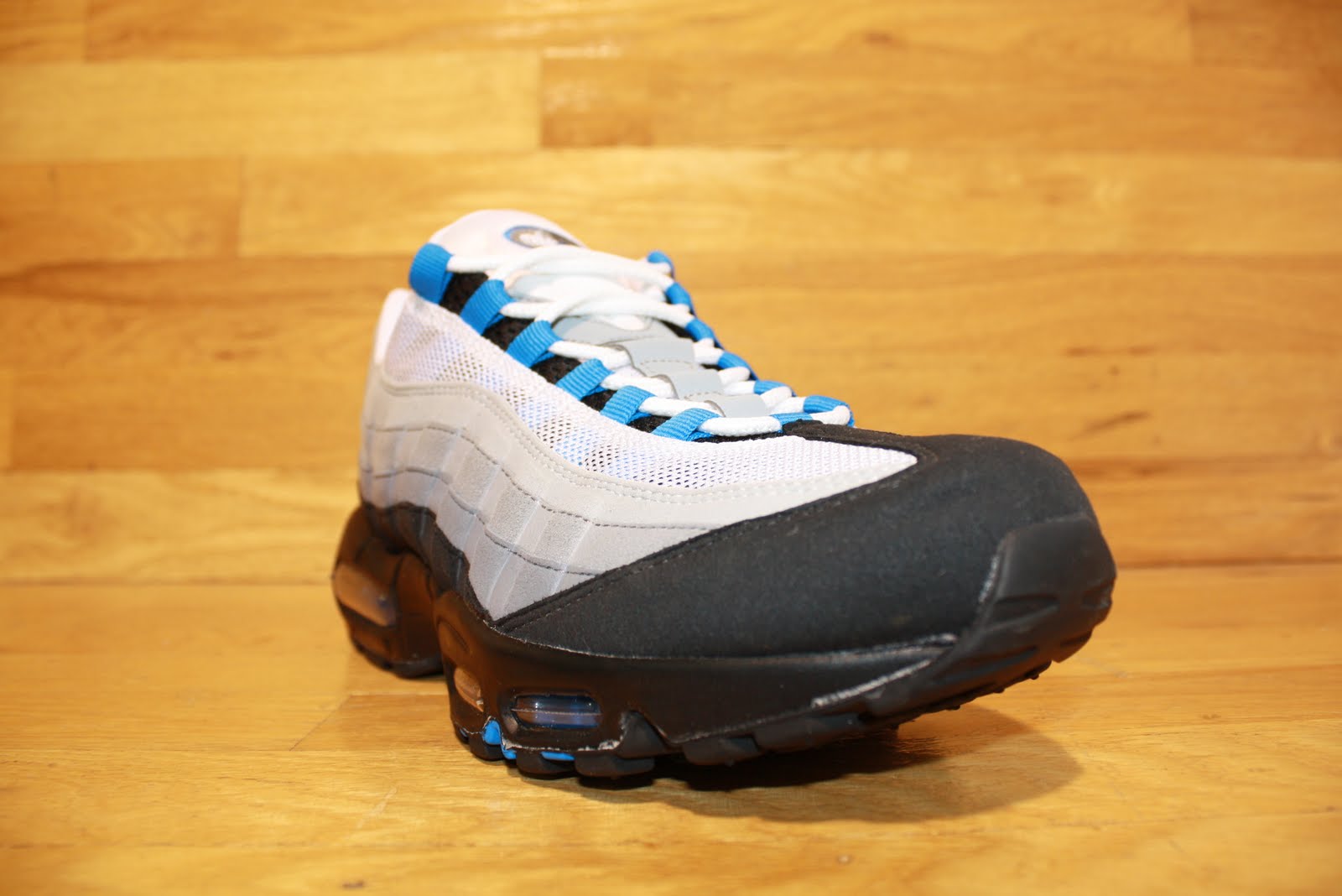 air max 95 gray and blue