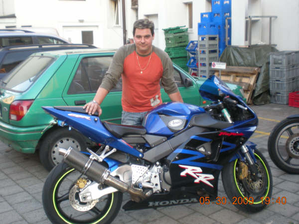 [DSCN0360.JPG]