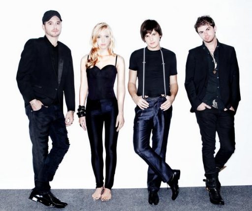 Kristen Stewart, Robert Pattinson, Nikki Reed at The Metropole club in