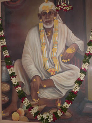 shirdi sai baba wallpapers. shirdi sai baba wallpapers. in